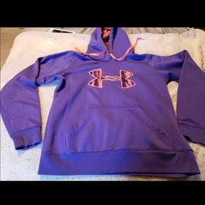 Under Armour hoodie
